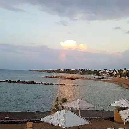 Topset Отель Кирения